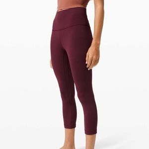 BRAND NEW lululemon align crop 21”